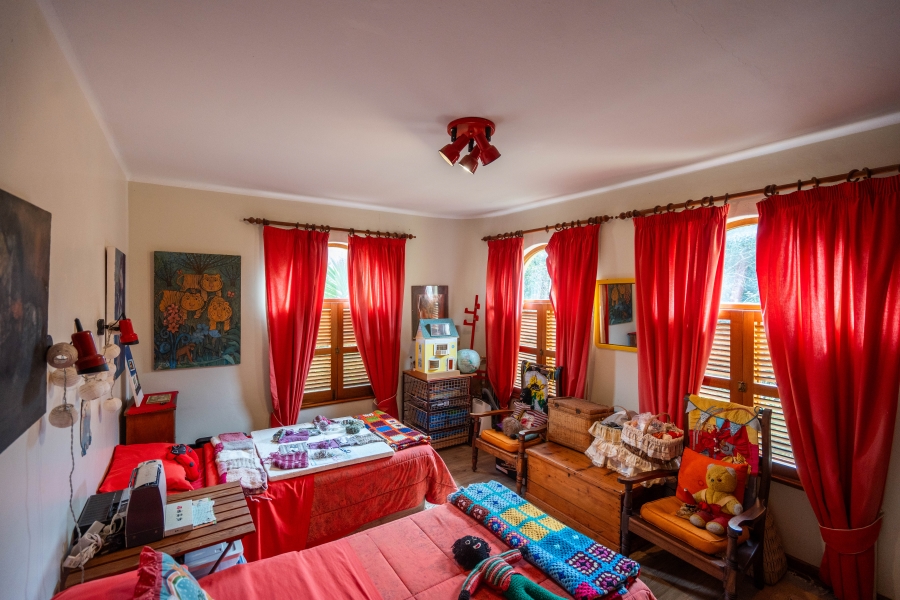 7 Bedroom Property for Sale in West Beach Eastern Cape